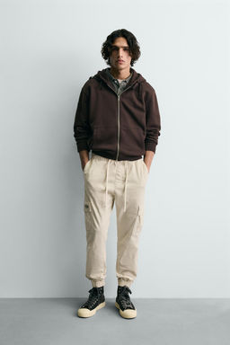 PANTAL?N CARGO SLIM FIT / Hielo