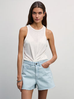 Джинсовые шорты mom fit / Zarina