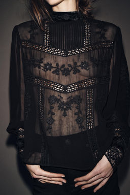 ZW COLLECTION VELVET LACE BLOUSE