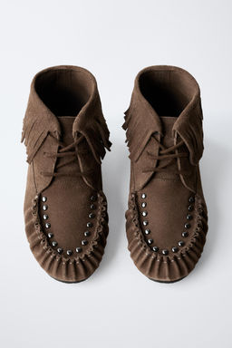 LEATHER LOW ANKLE BOOTS WITH FRINGES - Zara фото 4