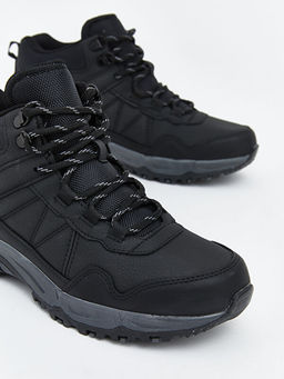 Ba?c?kl? Kal?n T?rt?kl? Tabanl? Erkek Bot