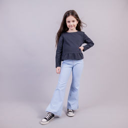 Брюки расклешенные с разрезами Светлый деним подростковые