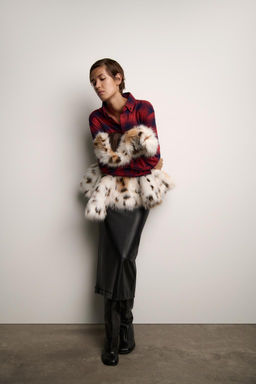 FAUX LEATHER SLIT SKIRT ZW COLLECTION - Zara фото 6