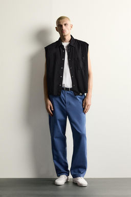 CAMISA TANK CROPPED FIT CUADROS / Negro