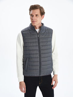 Standart Kal?p Dik Yaka Erkek ?i?me Yelek