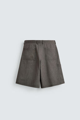 BERMUDA CARGO RELAXED WIDE FIT / Tostado oscuro