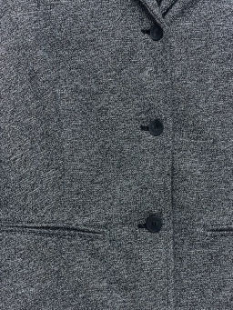 Однобортный укороченный жакет / Zarina