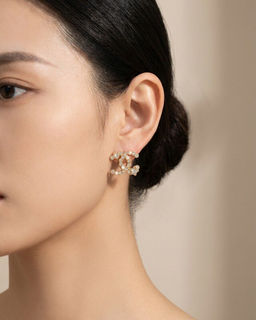 Стильные серьги