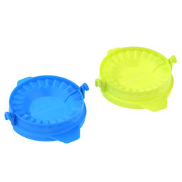 Форма для вареников и пельмений пластмассовая набор 2шт: д7см, цветная, в п/эт пакете (Китай)