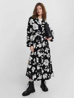 Платье рубашка женское черное с цветочным принтом цветы на черном 152555