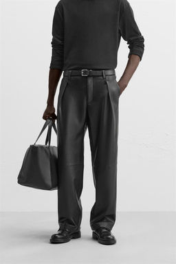 PLEATED FAUX LEATHER TROUSERS - Zara фото 2