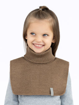 Манишка вязаная кофе