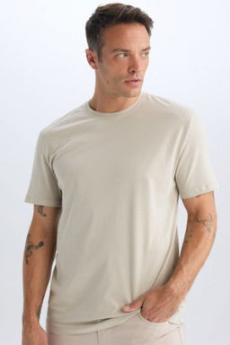 New Regular Fit Bisiklet Yaka Basic Duz K?sa Kollu Tisort