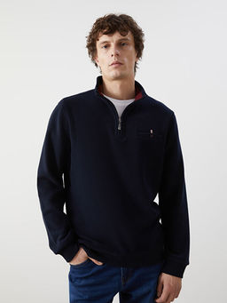 Dik Yaka Erkek Sweatshirt