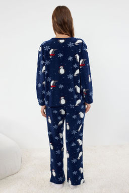 Trendyolmilla Lacivert Penguen/K?s Desenli Polar K?sl?k Orme Pijama Tak?m? THMAW25PT00060