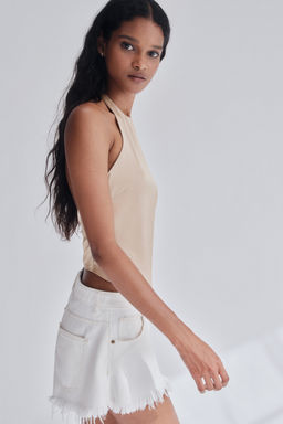 Top asim?trico con escote halter - H&m фото 3