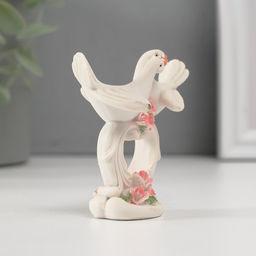 Фигурка полистоун «Голуби на ажурной подставке с розовыми розами», 6×6.3×3 см