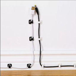 Набор прозрачных крючков -зажимов для крепления гирлянд и проводов 18шт