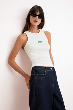 Ekru Fitted/Vucuda Oturan Halter Yaka Kolsuz Fitilli Esnek Orme Atlet TWOSS26AL00017