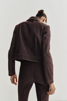 CHAQUETA CORTA BOLSILLOS SOLAPA / Marr?n - Zara фото 5