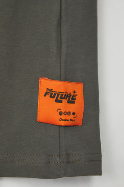 Gri Oversize/Genis Kesim Kabar?k Yaz? Bask?l? Etiketli S?f?r Kol T-Shirt/Atlet TMNSS24AL00005