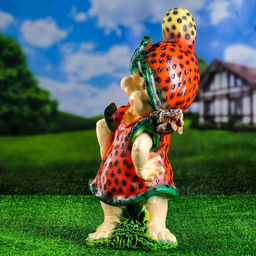 Садовая фигура из полистоуна «Девочка-клубничка», 55×25×30 см