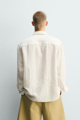 CAMISA BORDADO TROQUELADO / Crudo