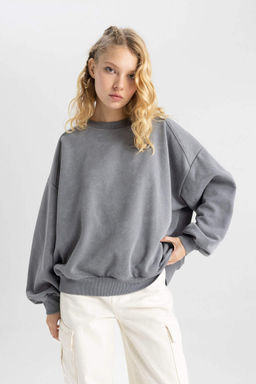 Толстый потертый свитшот с круглым вырезом Cool Oversize с эффектом потертостей - Defacto фото 4