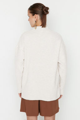 Ekru Genis Kal?p Yumusak Dokulu Basic Triko Kazak TWOAW23KZ00490