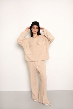 Костюм AURA 8004-170 кремовый