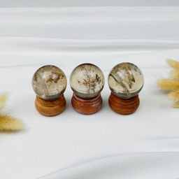 Шар из Раухтопаза на подставке