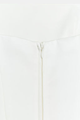 TOP PALABRA DE HONOR PEPLUM / Blanco roto