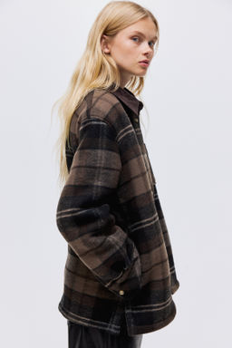 Chaqueta camisera con forro en borreguito - H&m фото 6