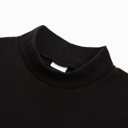 Футболка однотонная женская MINAKU SLIM FIT: чёрная, размер 42