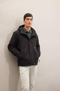 Пальто обычного кроя с капюшоном