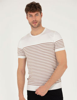 Ekru Slim Fit Bisiklet Yaka Triko Ti__rt
