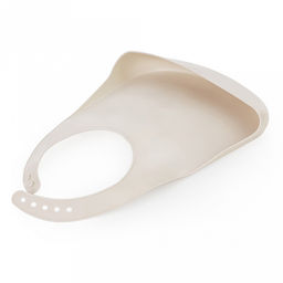 Нагрудник детский пластмассовый "Лапочка" 21,5х5,5х29,5см, бежевый (Россия)