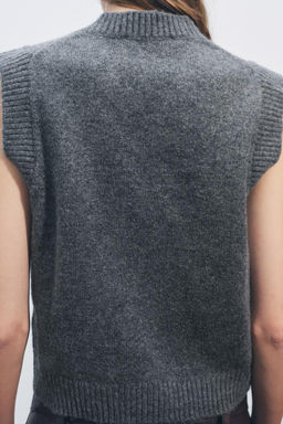 PLAIN KNIT VEST - Zara фото 5