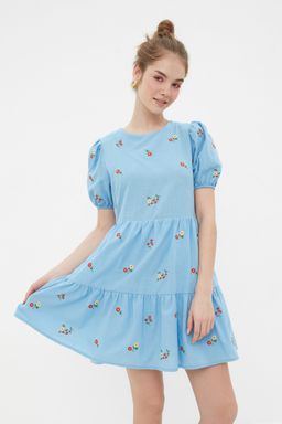 Mavi Cicek Nak?sl? Shift/Duz Kesim Mini Astarl? Dokuma Elbise TWOSS21EL0938