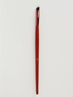 Цена за 2 шт. Кисть для макияжа Brush WOOD, скошенная, 16(±1) см, коричневый/золотистый