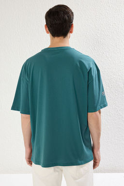 TRENDYOL MAN Zumrut Yesili Oversize/Genis Kesim Spor Bask?l? Tok Kumas T-shirt TMNSS25TS00032 - Trendyolmilla фото 3