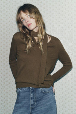 PLAIN KNIT SCARF SWEATER - Zara фото 3