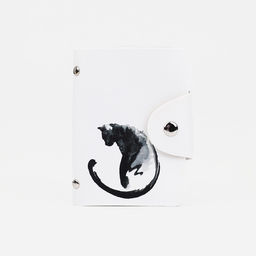 Визитница на кнопке, 24 карты, цвет белый