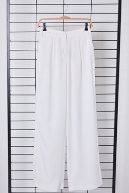 TRENDYOLMILLA Beyaz Keten Gorunumlu Wide Leg/Genis Paca Dokuma Pantolon TWOSS25PL00020  фото 6