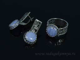 Кольцо Серьги с голубым агатом имитация ( сапфирин ) размер 19