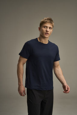 Футболка Темно-синий