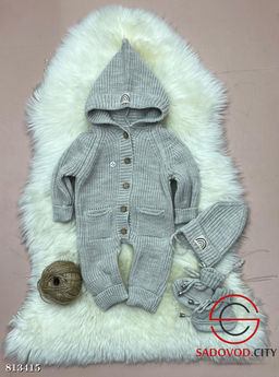 Вязанный комплект 3 ка для новорожденных на выписку