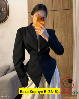 Пиджак женский сзади на завязках