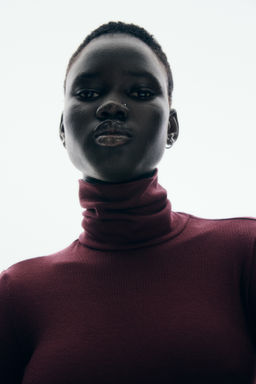 Top de canal? con cuello alto
