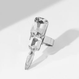 Кольцо с камнями Мини коготь, безразмерное, цвет белый в серебре